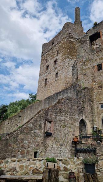 Burg Hermannstein - Monks Room Wetzlar Exterior foto